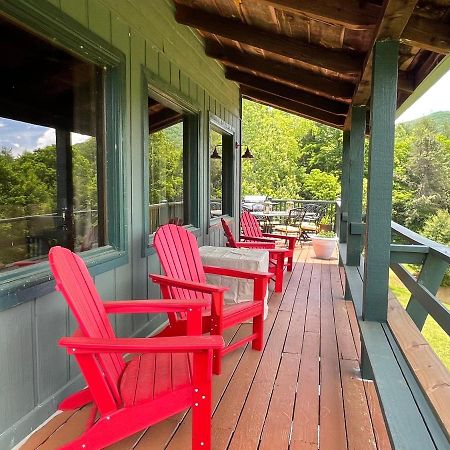 Longview Lodge Дилърд Екстериор снимка