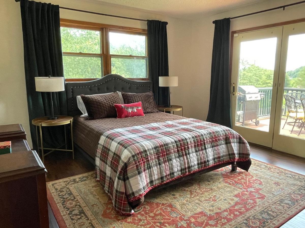 Longview Lodge Дилърд Екстериор снимка