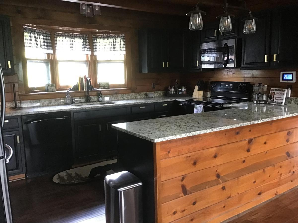 Longview Lodge Дилърд Екстериор снимка